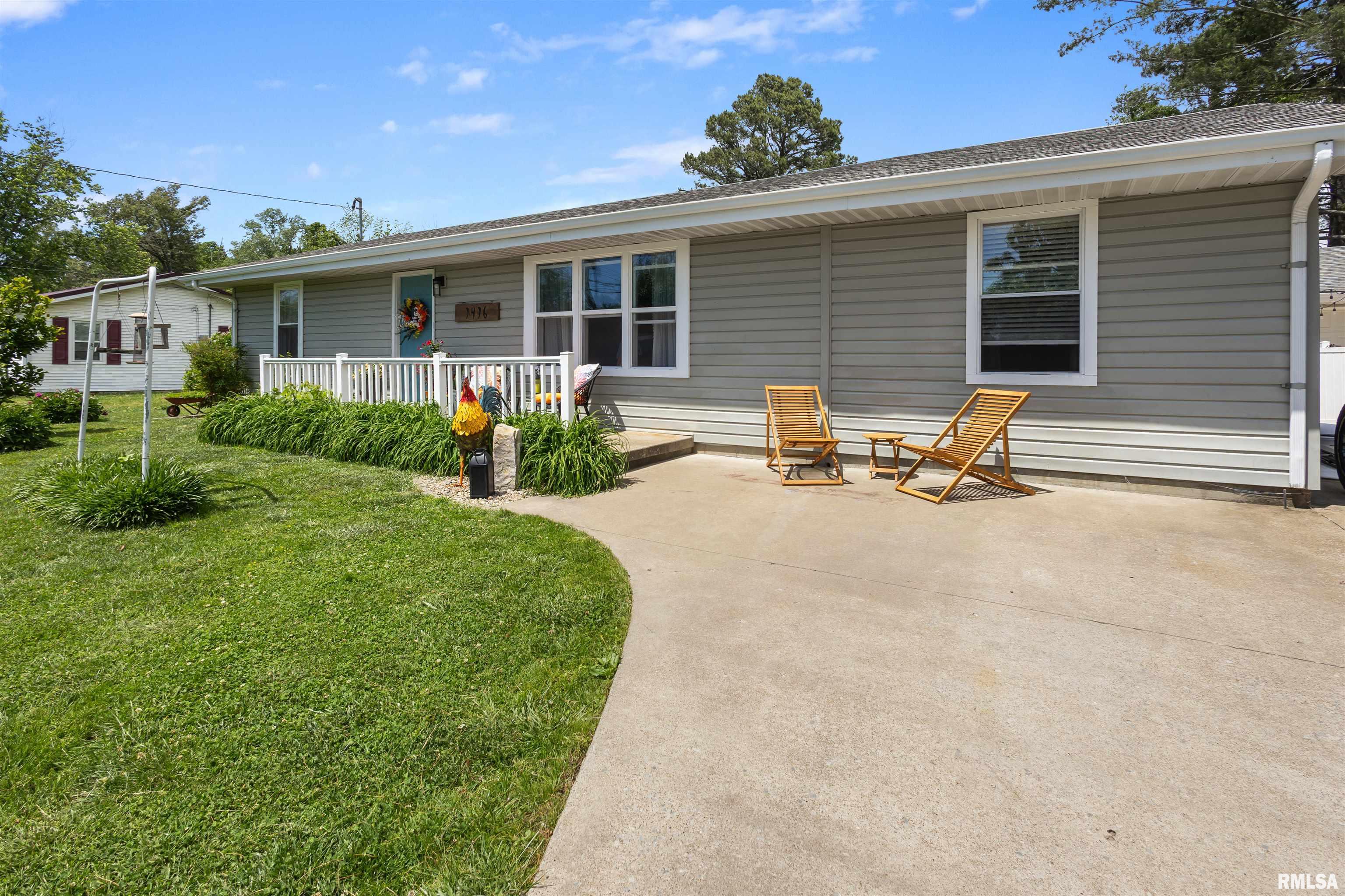 1416 Dorris Heights Road Harrisburg, IL 62946 - Photo 2 of 33