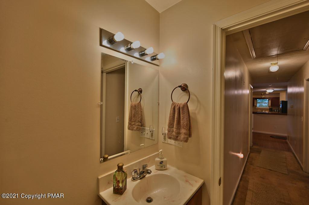 452 Northampton Road Tobyhanna, PA 18466 - Photo 31 of 40 Photo 46