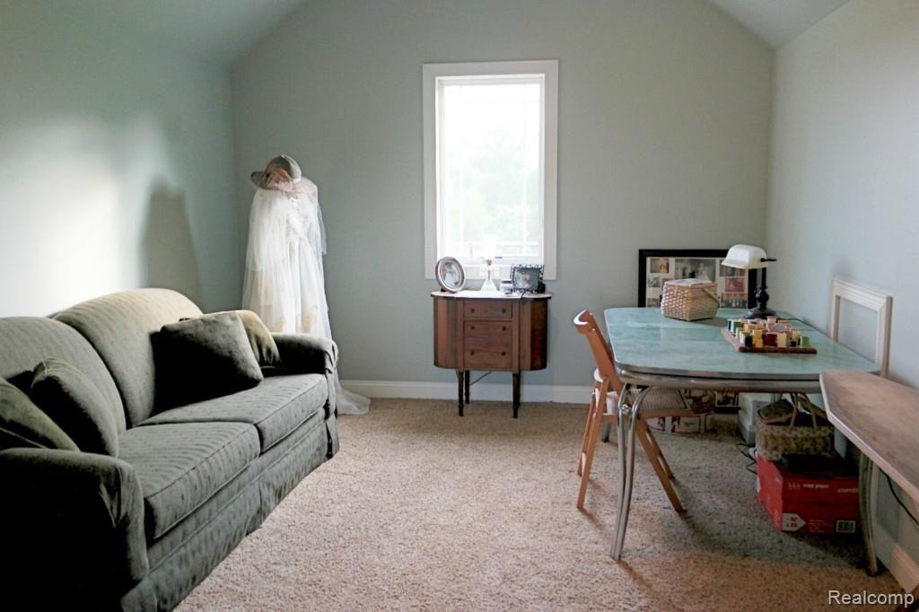 11200 Darwood Road Pinckney, MI 48169 - Photo 34 of 47 SAM_3879.jpg