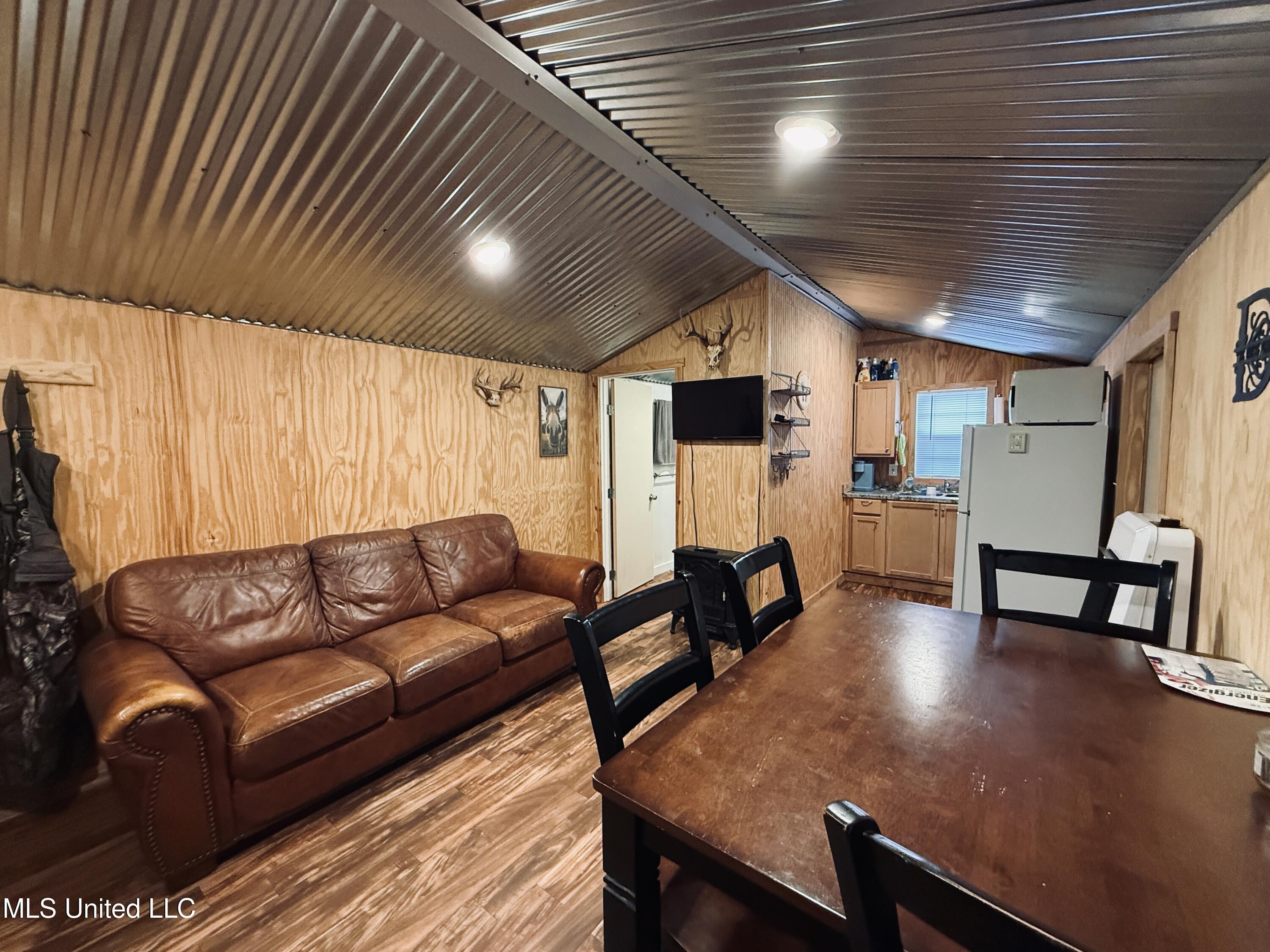 4101 Off County Road Sallis, MS 39160 - Photo 9 of 47 3