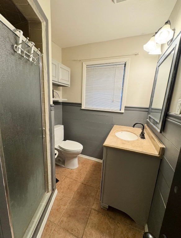 1225 Lake Terrace Drive Elgin, TX 78621 - Photo 21 of 28 a bathroom with a sink toilet and shower