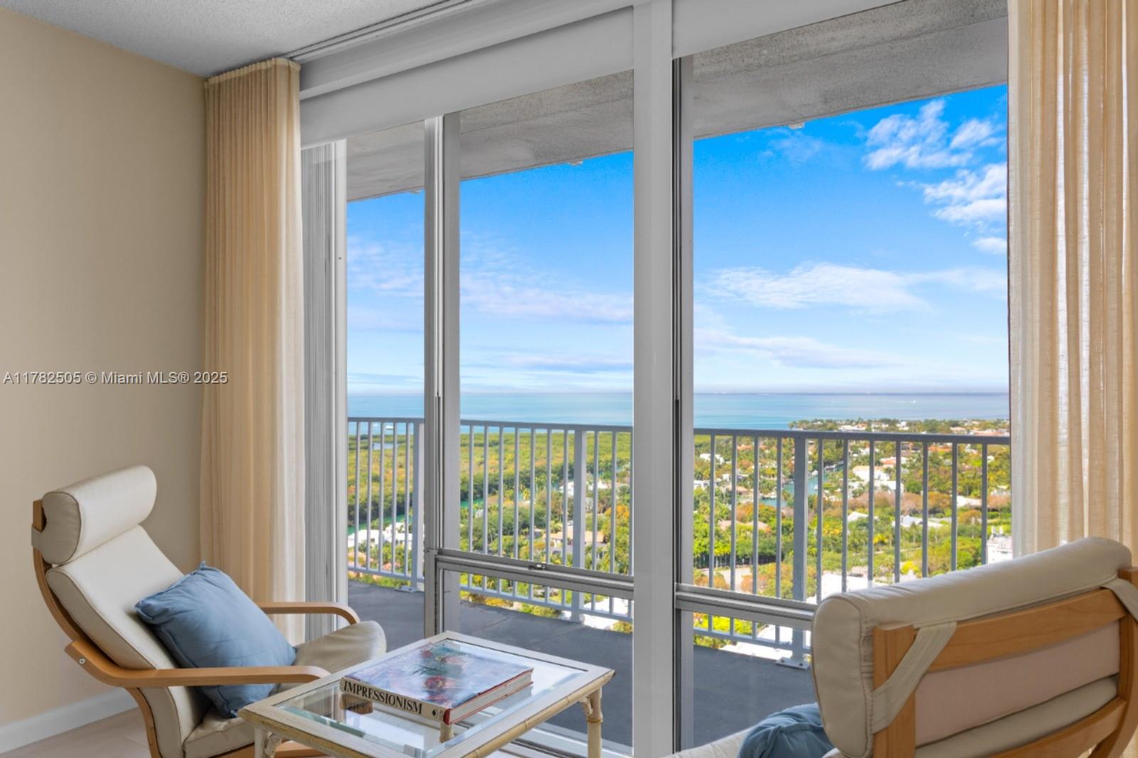 881 Ocean Drive, Unit 24C Key Biscayne, FL 33149 - Photo 14 of 22