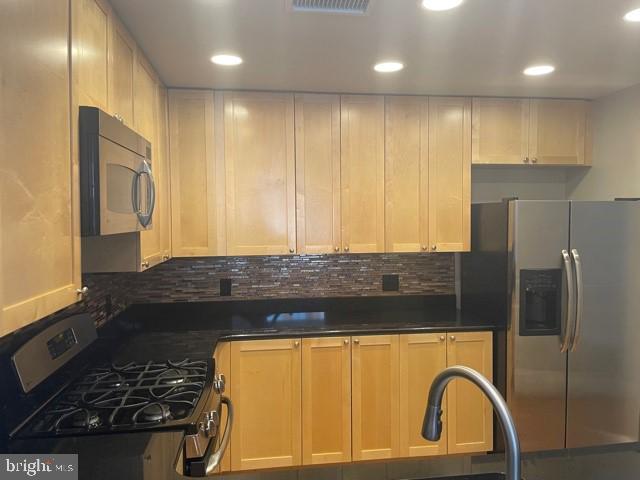 3600 South Glebe Road, Unit 318W Arlington, VA 22202 - Photo 6 of 21