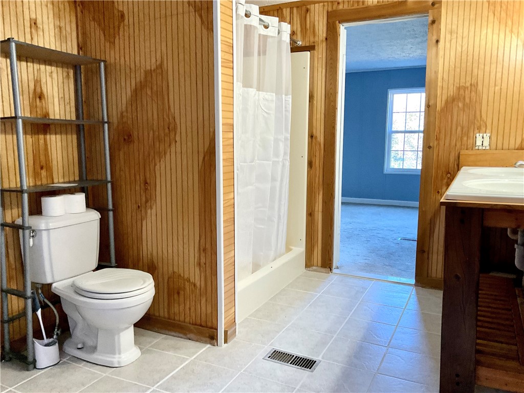 541 North Horseshoe Bridge Road Westminster, SC 29693 - Photo 20 of 49 Gallery Image 20