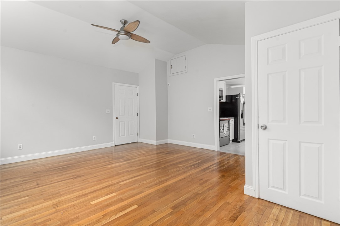 237 Shamrock Drive Warwick, RI 02886 - Photo 13 of 32