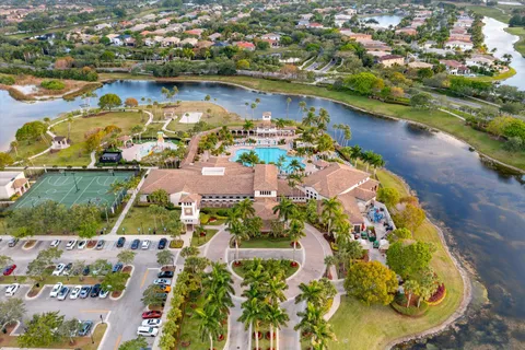 $899,000 | 10715 Northwest 83rd Court, Parkland, FL 33076