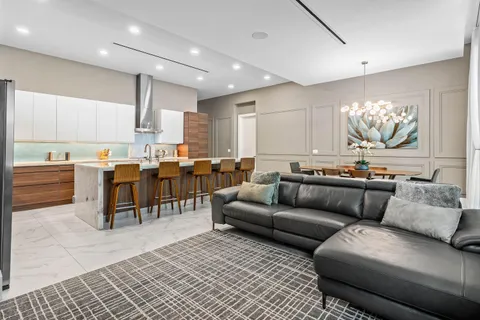 $899,000 | 10715 Northwest 83rd Court, Parkland, FL 33076