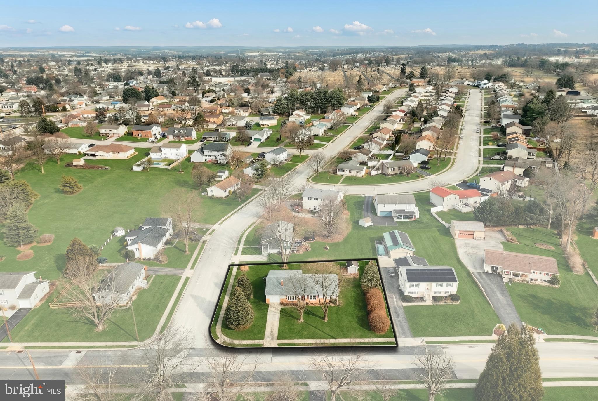 326 Park Heights Boulevard Hanover, PA 17331 - Photo 33 of 35 Charming home nestled in a vibrant neighborhood.