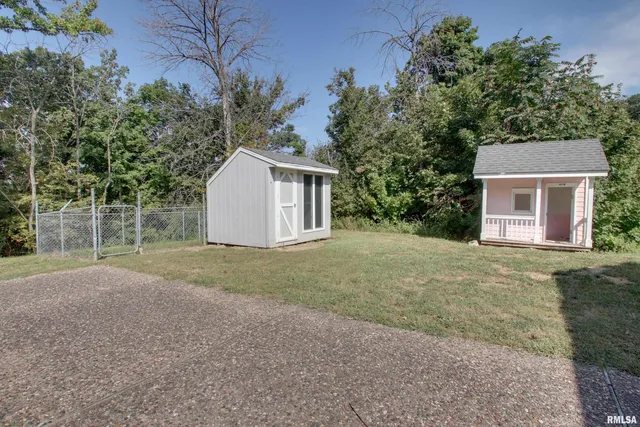 $450,000 | 5310 South 24th Street, Quincy, IL 62305