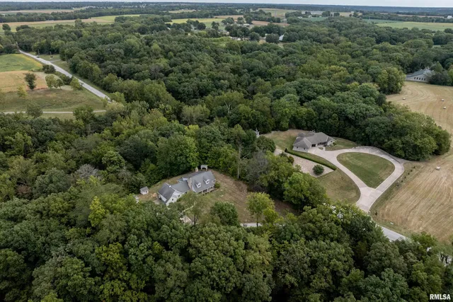 $450,000 | 5310 South 24th Street, Quincy, IL 62305