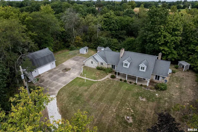 $450,000 | 5310 South 24th Street, Quincy, IL 62305