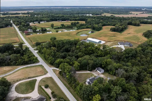 $450,000 | 5310 South 24th Street, Quincy, IL 62305