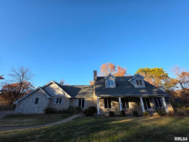 $450,000 | 5310 South 24th Street, Quincy, IL 62305