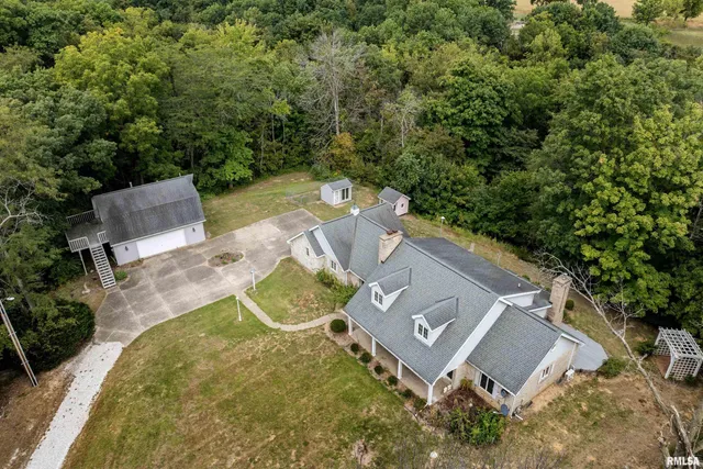 $450,000 | 5310 South 24th Street, Quincy, IL 62305