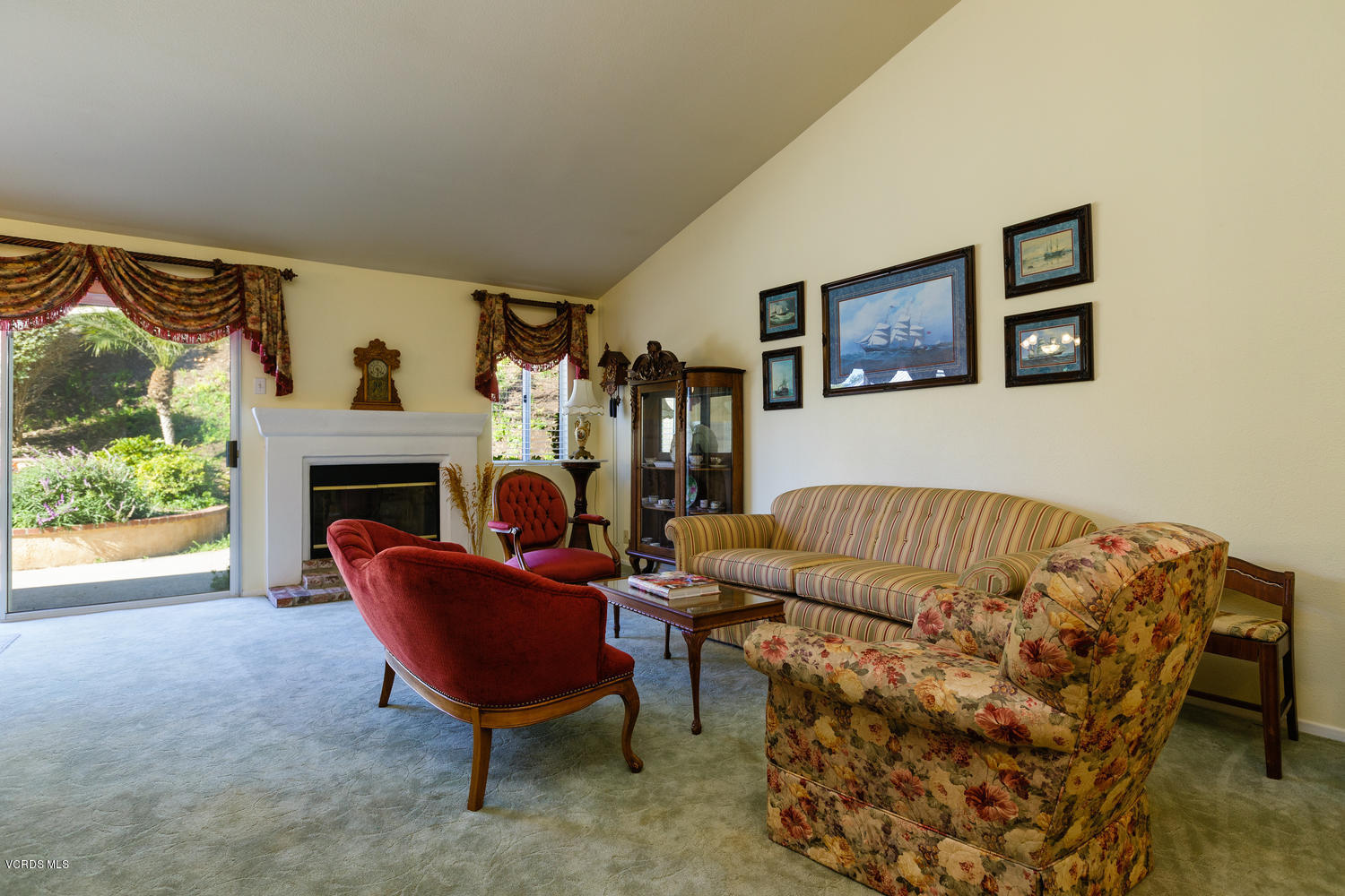 2691 Riata Court Camarillo, CA 93012 - Photo 17 of 36 2169 Riata Ct Camarillo CA-MLS_Size-004-