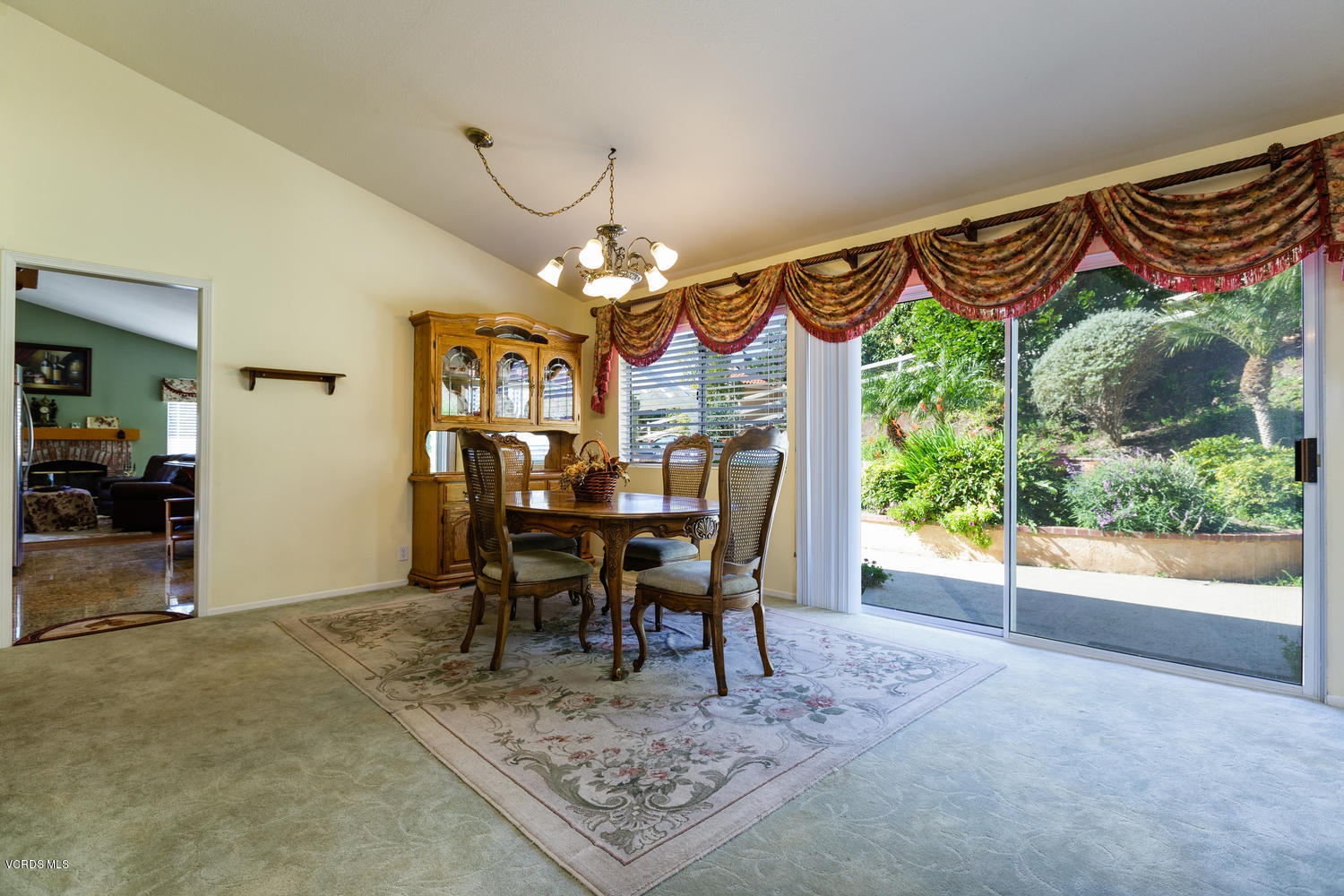 2691 Riata Court Camarillo, CA 93012 - Photo 18 of 36 2169 Riata Ct Camarillo CA-MLS_Size-005-