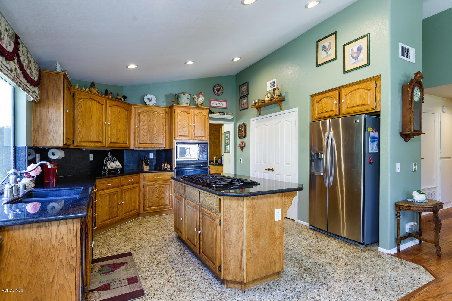 2691 Riata Court Camarillo, CA 93012 - Photo 22 of 36 2169 Riata Ct Camarillo CA-MLS_Size-011-