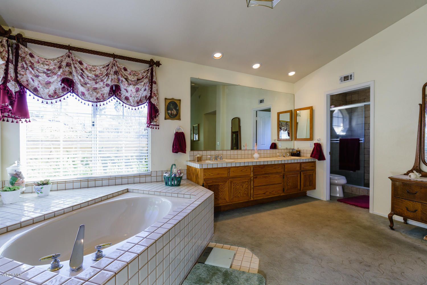 2691 Riata Court Camarillo, CA 93012 - Photo 27 of 36 2169 Riata Ct Camarillo CA-MLS_Size-017-