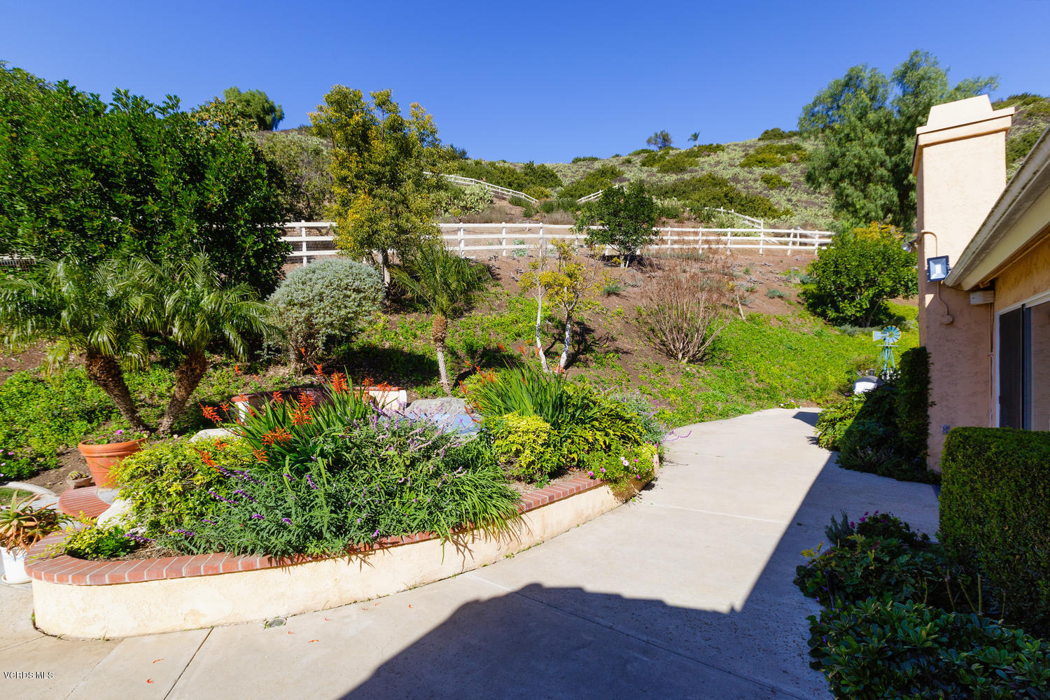 2691 Riata Court Camarillo, CA 93012 - Photo 7 of 36 2169 Riata Ct Camarillo CA-MLS_Size-025-