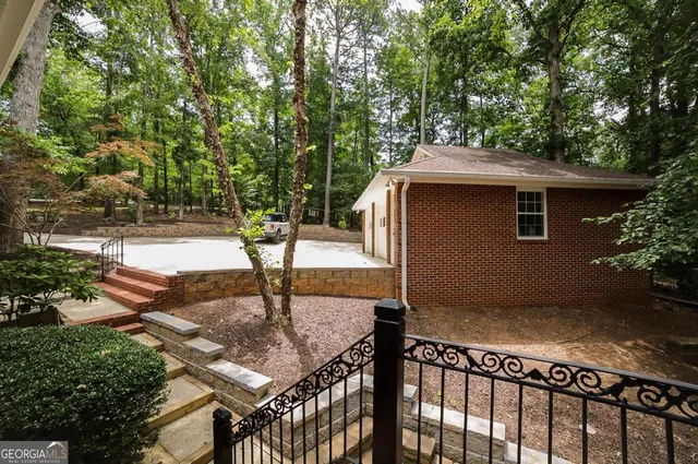 $699,000 | 320 Millstone Circle, Athens, GA 30605