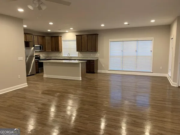 $1,725 | 1266 1st Street, Unit C, Dudley, GA 31022