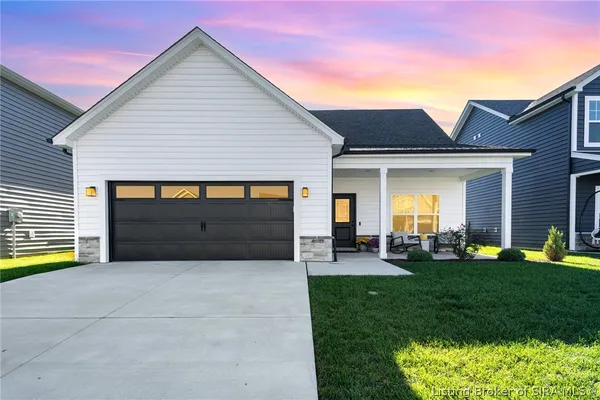 $291,500 | 5004 Hidden Spgs Drive, Charlestown, IN 47111