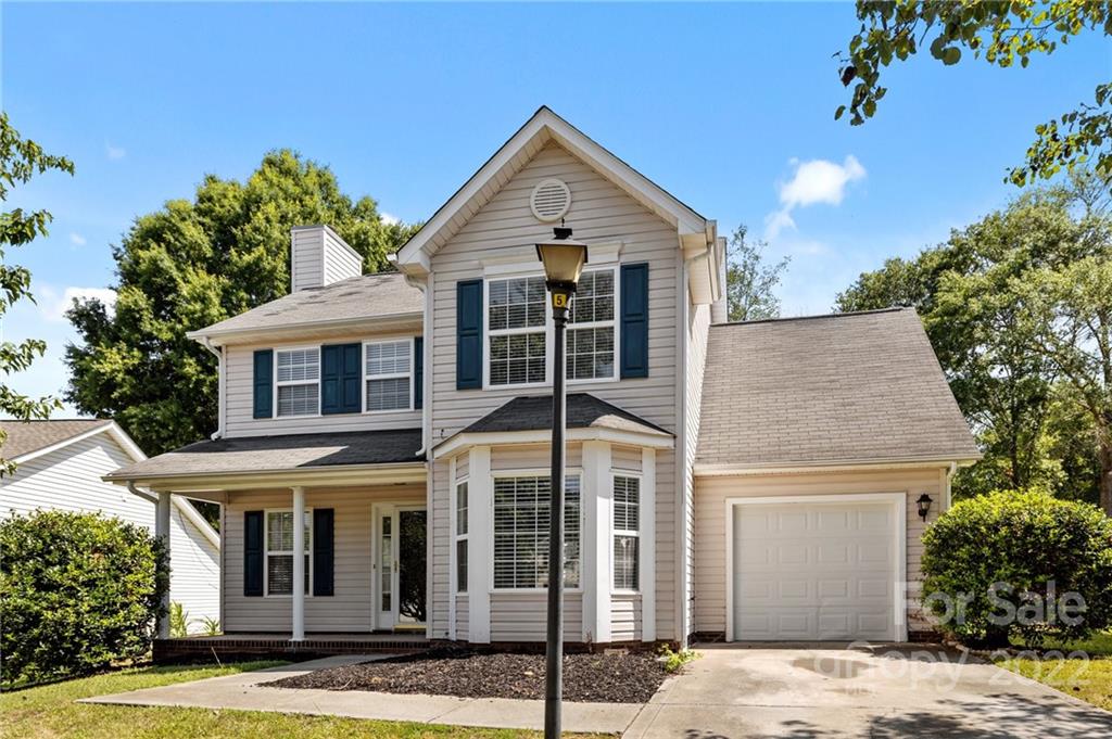 8821 Cameron Spring Road Charlotte, NC 28214 - Photo 3 of 40 a view of white house