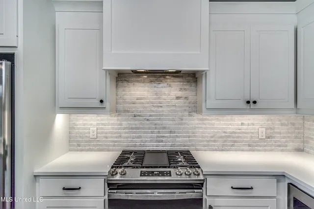 $355,000 | 502 Black Cherry Cove, Canton, MS 39046