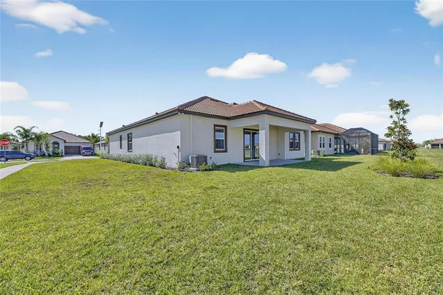 $499,900 | 17415 Holly Wl Avenue, Wimauma, FL 33598