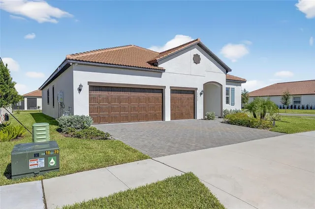 $499,900 | 17415 Holly Wl Avenue, Wimauma, FL 33598