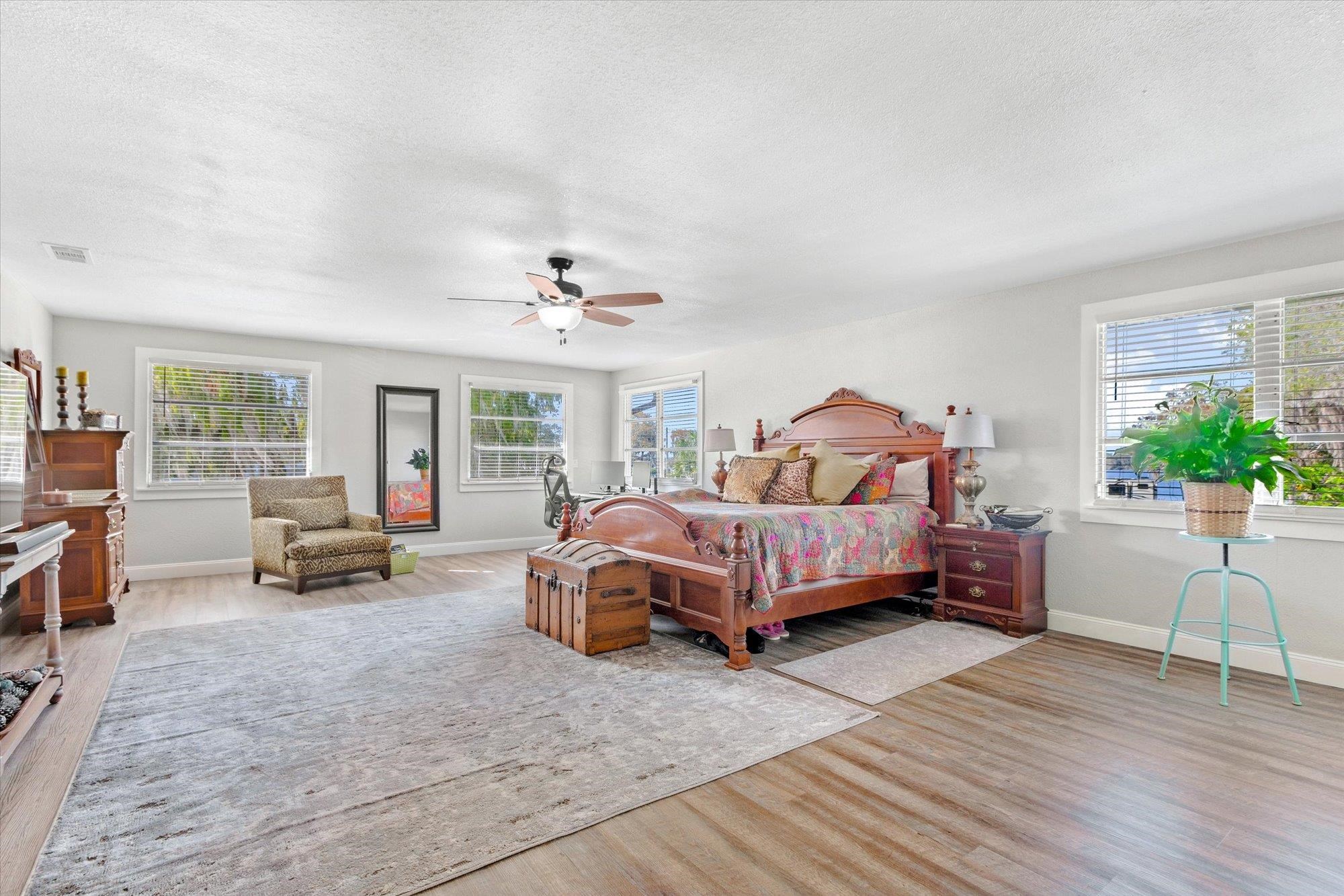 107 Betty Road Crescent City, FL 32112 - Photo 22 of 65 a bedroom with furniture and a large window