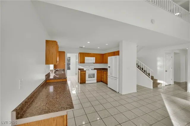 $530,000 | 2042 Angel Falls Drive, Henderson, NV 89074