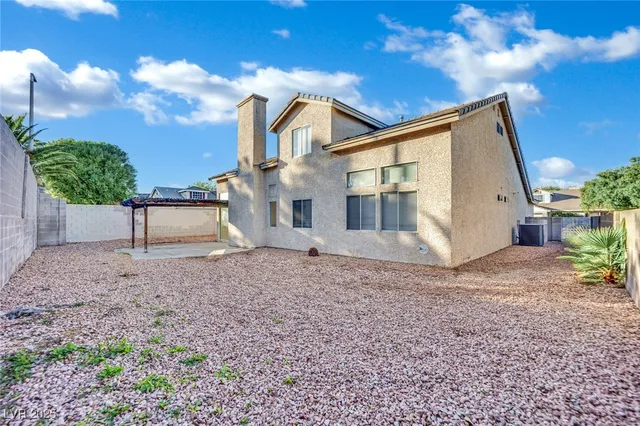 $530,000 | 2042 Angel Falls Drive, Henderson, NV 89074