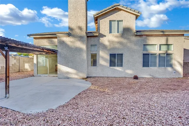 $530,000 | 2042 Angel Falls Drive, Henderson, NV 89074