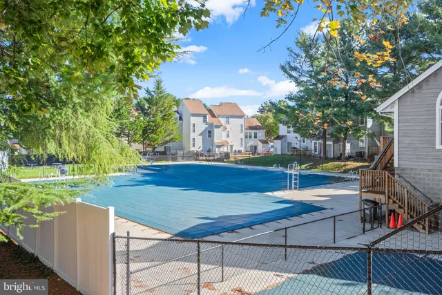 $310,000 | 18120 Windsor Hill Drive, Unit 106A, Olney, MD 20832