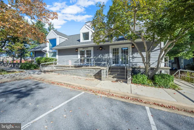 $310,000 | 18120 Windsor Hill Drive, Unit 106A, Olney, MD 20832