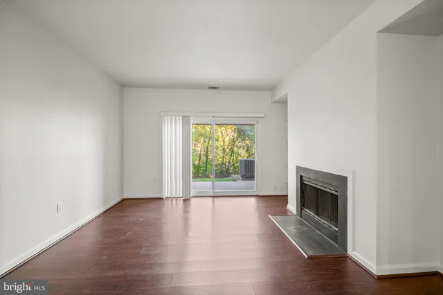 $310,000 | 18120 Windsor Hill Drive, Unit 106A, Olney, MD 20832