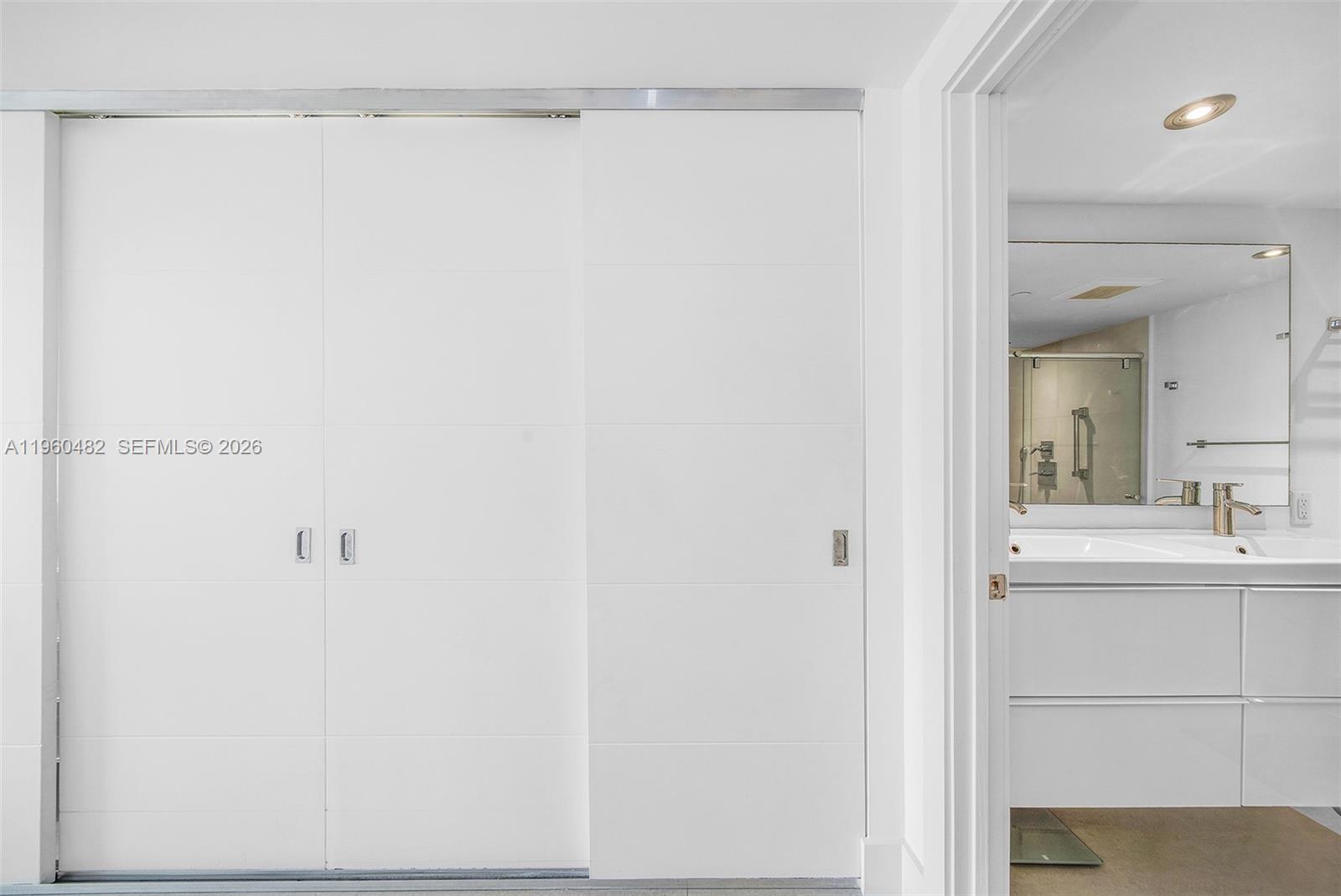 Key Biscayne Key Biscayne, FL 33149 - Photo 31 of 47