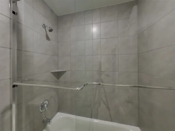 $2,299 | 9835 Willow Creek, Unit 218, Tomball, TX 77375