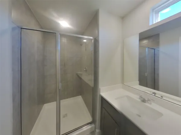 $2,299 | 9835 Willow Creek, Unit 218, Tomball, TX 77375