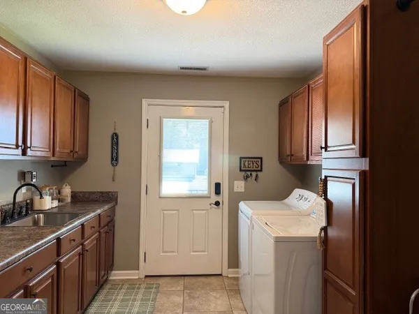 $289,000 | 15 Taylor Street, Summerville, GA 30747
