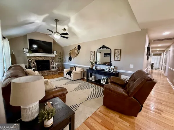 $289,000 | 15 Taylor Street, Summerville, GA 30747