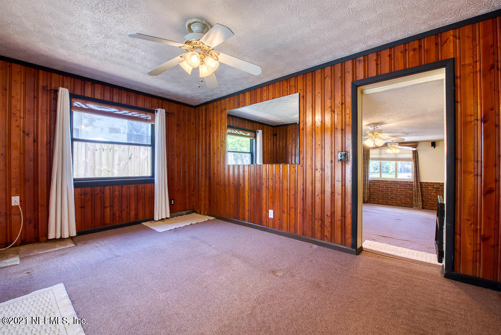 10435 Jolynn Road Jacksonville, FL 32225 - Photo 14 of 26 Family Room