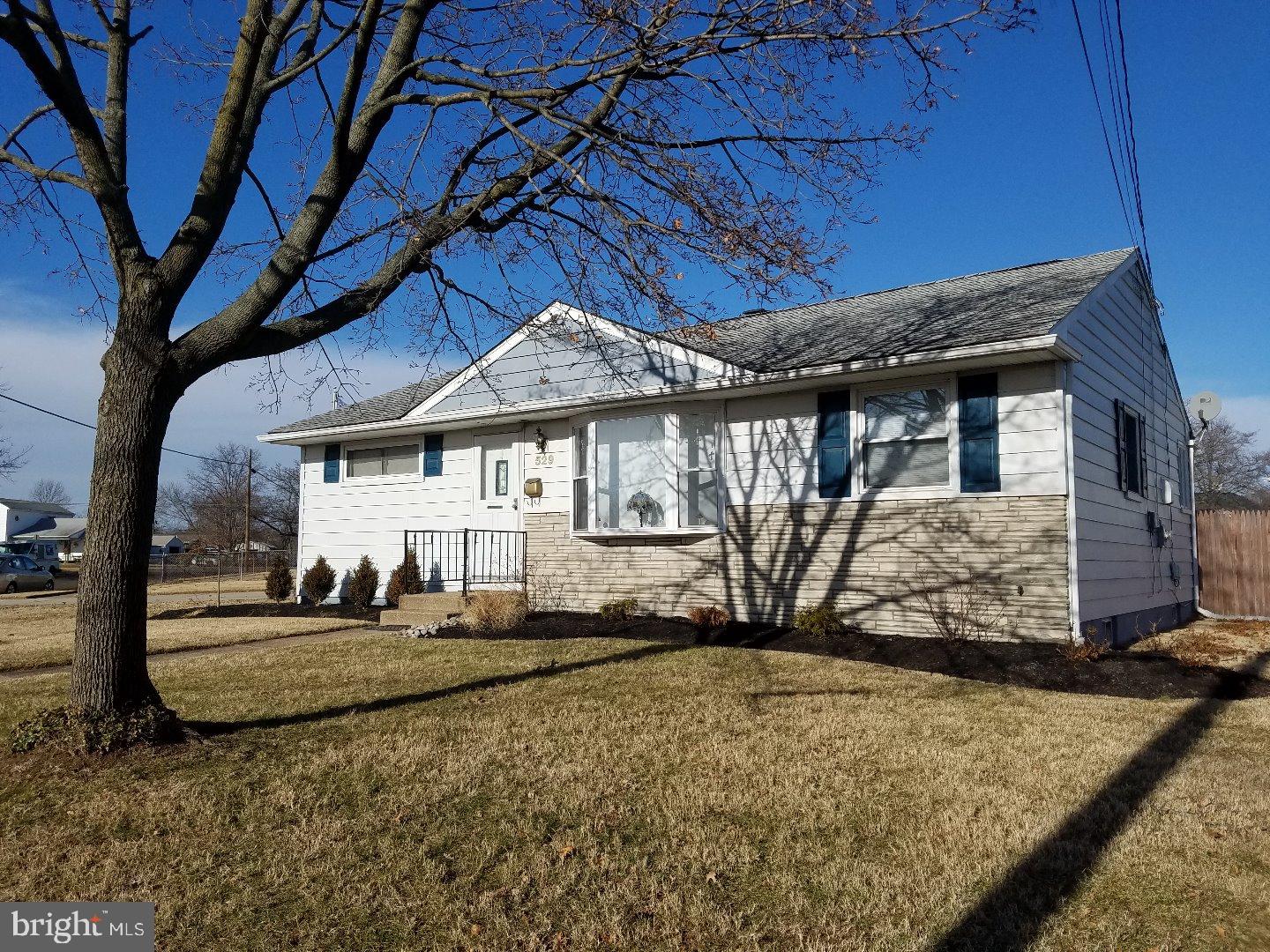 529 Jefferson Street Riverside, NJ 08075 - Photo 2 of 11