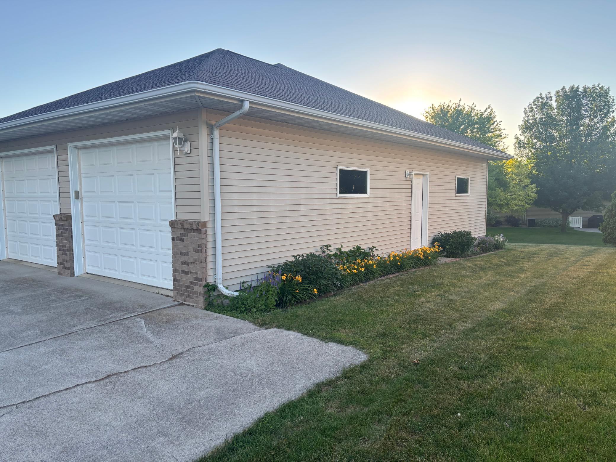 401 South Bruce Street Marshall, MN 56258 - Photo 45 of 45