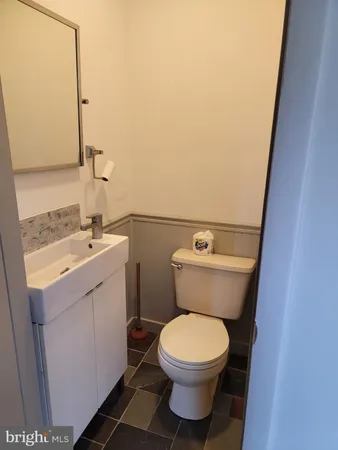$3,500 | 1639 Perkins Lane, Beverly, NJ 08010