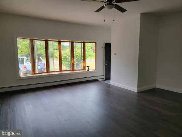 $3,500 | 1639 Perkins Lane, Beverly, NJ 08010