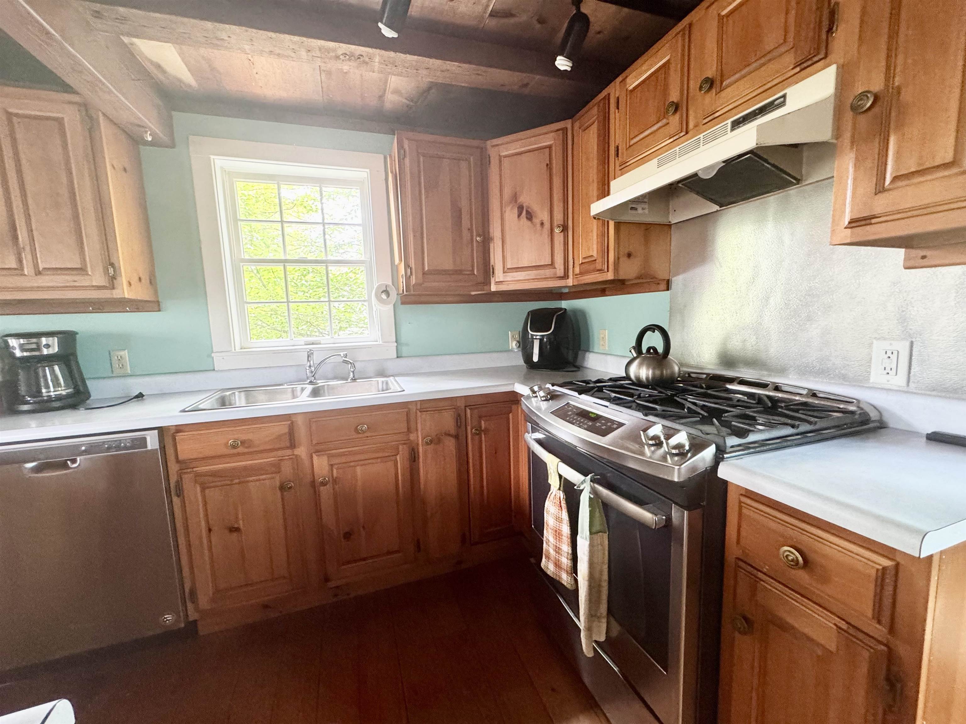 119 Main Street Putney, VT 05346 - Photo 12 of 40