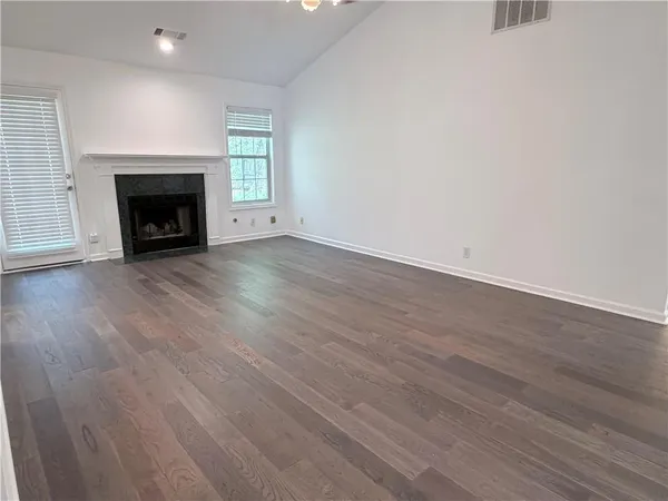 $2,250 | 678 Arbour Way, Suwanee, GA 30024