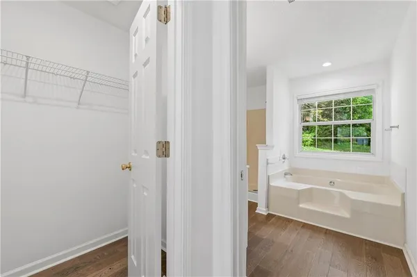 $2,250 | 678 Arbour Way, Suwanee, GA 30024